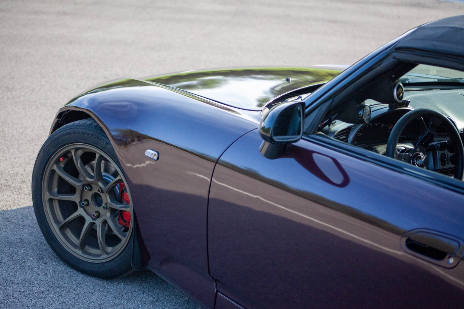 Close view along the S2000 door and rear wheel